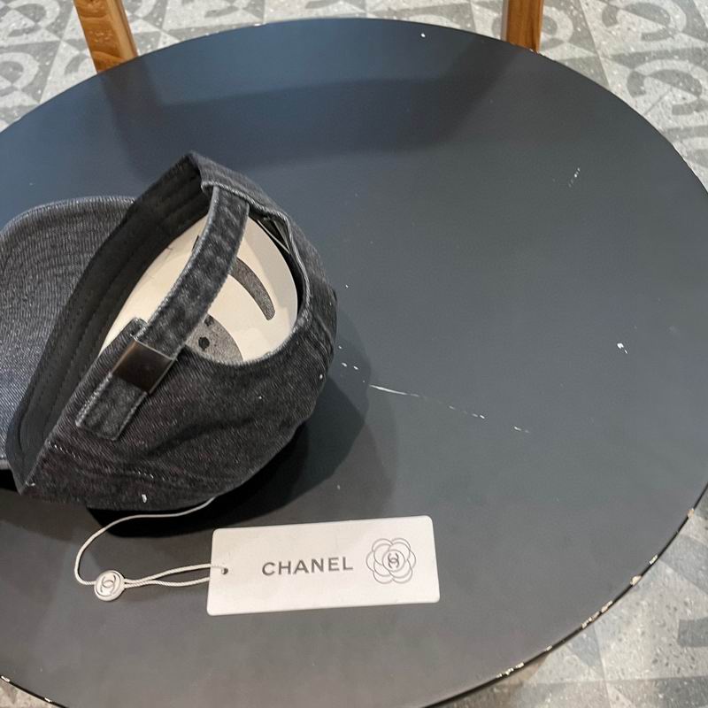 Chanel cap (20)